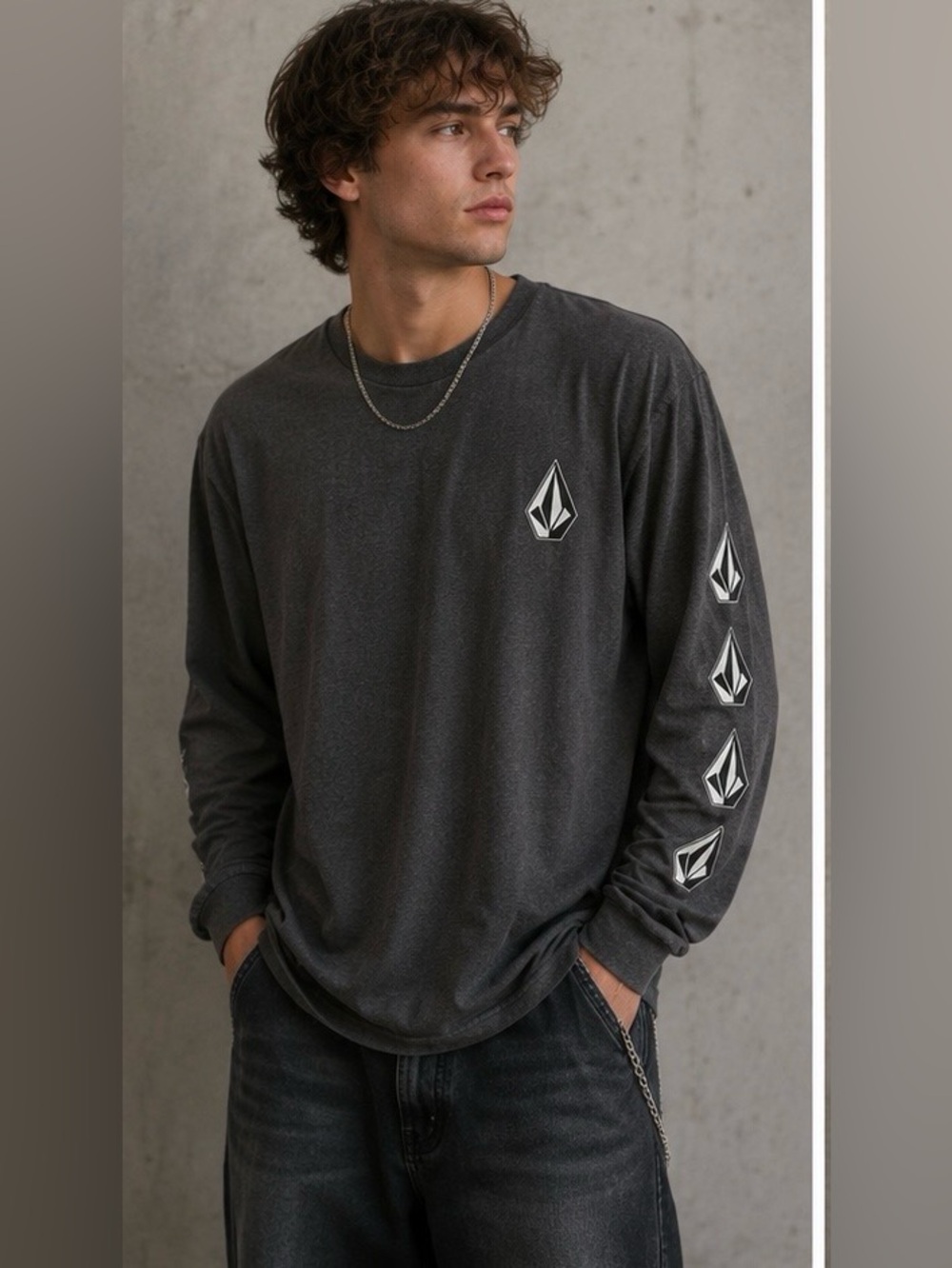 Volcom Stone Logo Long Sleeve Tee | Y2K Skate Streetwear Unisex